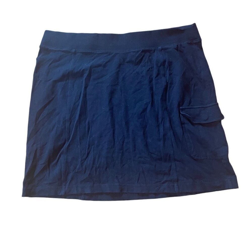 WEEKENDS BY CHICO’S | black stretchy skirt with side pocket size 2 or L
